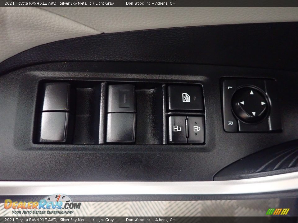 2021 Toyota RAV4 XLE AWD Silver Sky Metallic / Light Gray Photo #19