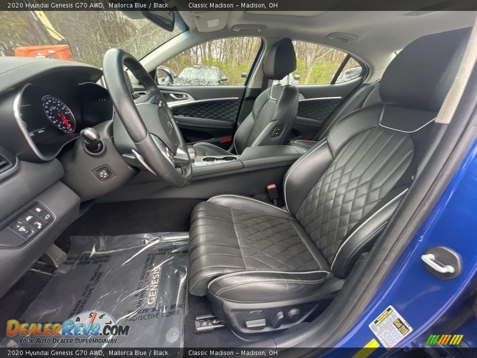 Black Interior - 2020 Hyundai Genesis G70 AWD Photo #6