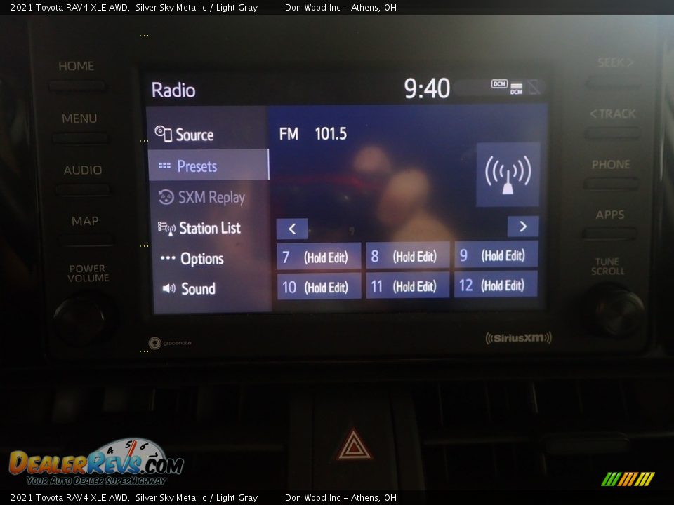 2021 Toyota RAV4 XLE AWD Silver Sky Metallic / Light Gray Photo #24