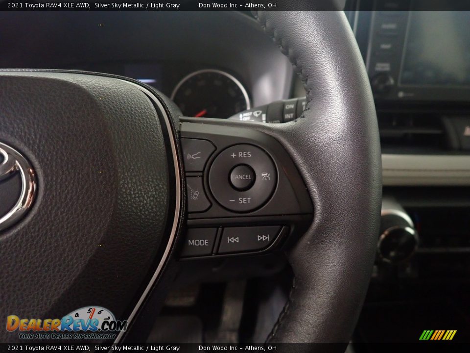 2021 Toyota RAV4 XLE AWD Silver Sky Metallic / Light Gray Photo #28