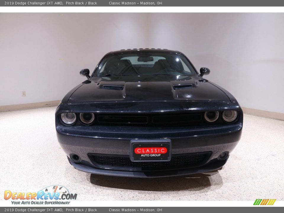 2019 Dodge Challenger SXT AWD Pitch Black / Black Photo #2