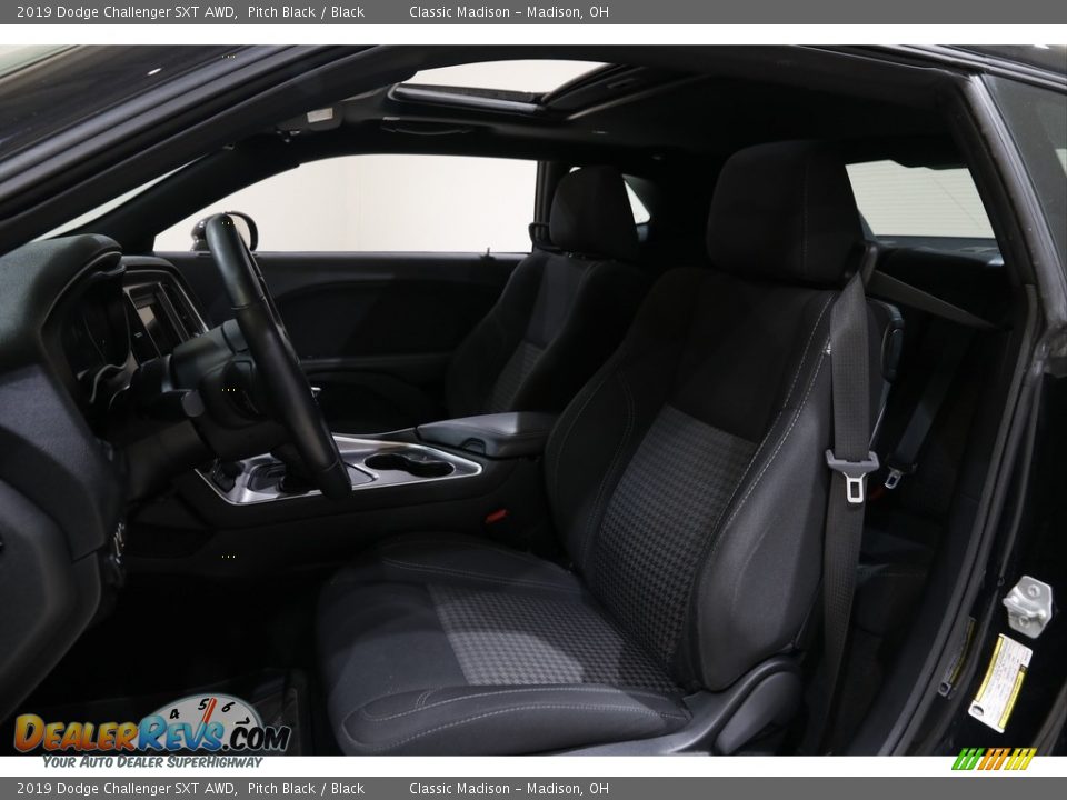 2019 Dodge Challenger SXT AWD Pitch Black / Black Photo #5