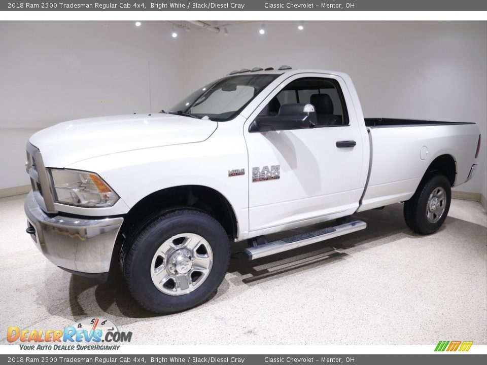 2018 Ram 2500 Tradesman Regular Cab 4x4 Bright White / Black/Diesel Gray Photo #3