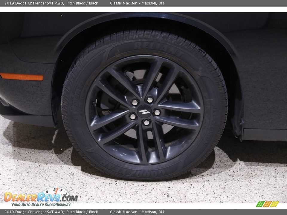 2019 Dodge Challenger SXT AWD Pitch Black / Black Photo #21