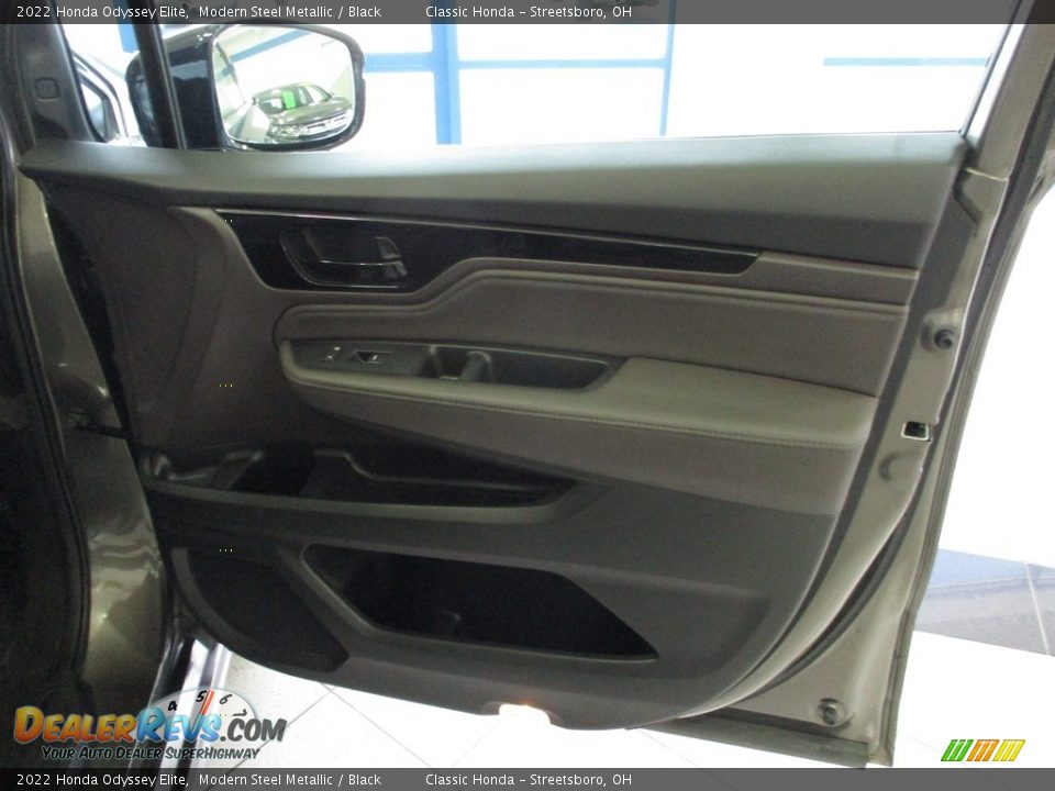 2022 Honda Odyssey Elite Modern Steel Metallic / Black Photo #14