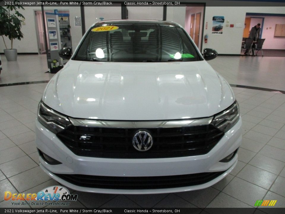 2021 Volkswagen Jetta R-Line Pure White / Storm Gray/Black Photo #2