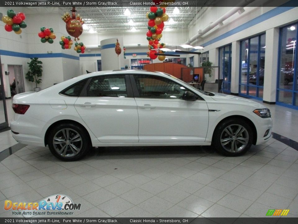 2021 Volkswagen Jetta R-Line Pure White / Storm Gray/Black Photo #4