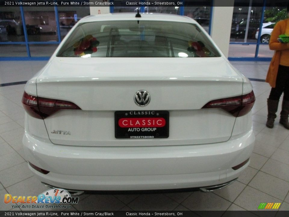 2021 Volkswagen Jetta R-Line Pure White / Storm Gray/Black Photo #9
