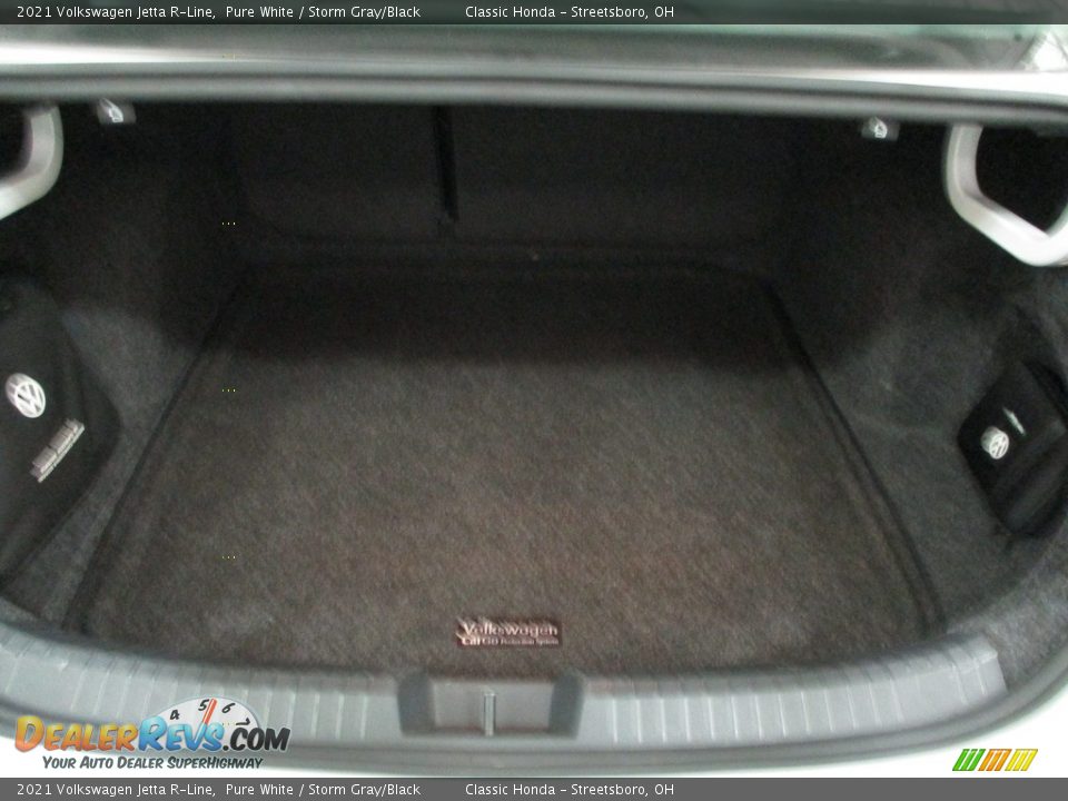 2021 Volkswagen Jetta R-Line Pure White / Storm Gray/Black Photo #22