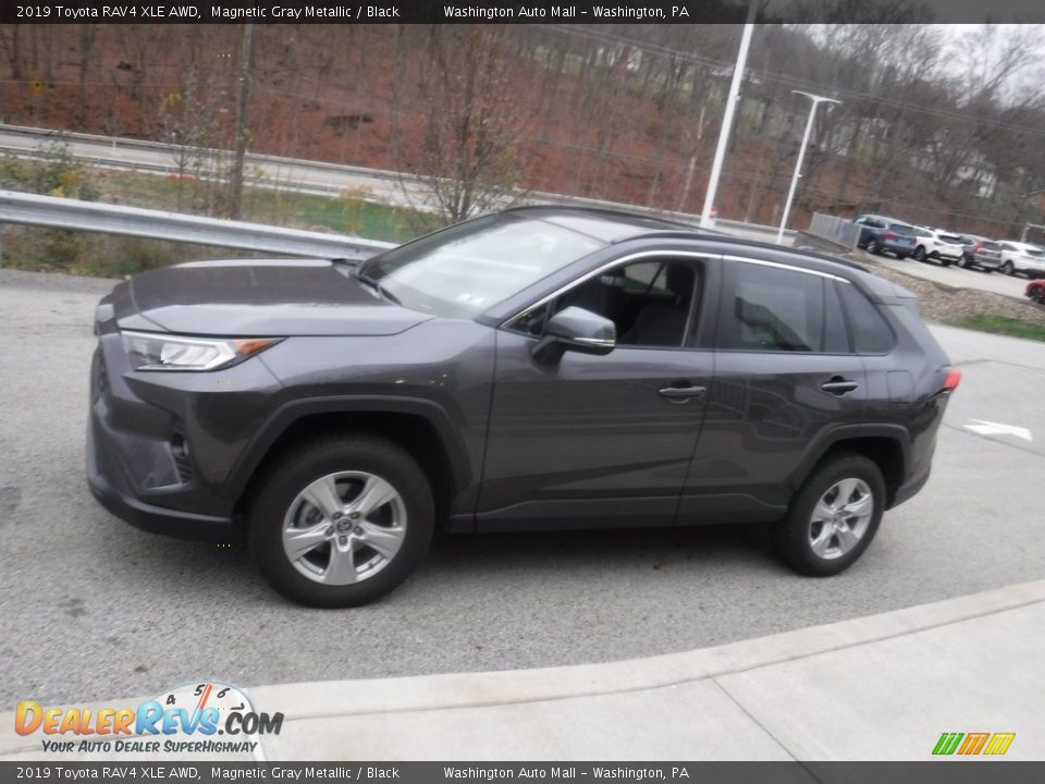 2019 Toyota RAV4 XLE AWD Magnetic Gray Metallic / Black Photo #14