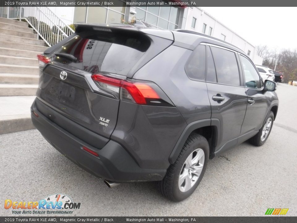 2019 Toyota RAV4 XLE AWD Magnetic Gray Metallic / Black Photo #16