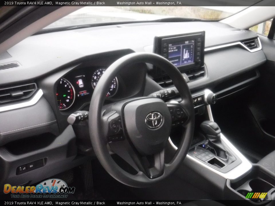 2019 Toyota RAV4 XLE AWD Magnetic Gray Metallic / Black Photo #18