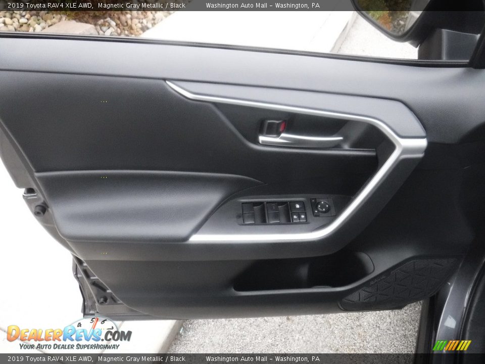 2019 Toyota RAV4 XLE AWD Magnetic Gray Metallic / Black Photo #19