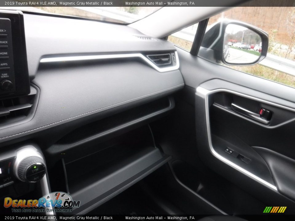 2019 Toyota RAV4 XLE AWD Magnetic Gray Metallic / Black Photo #26