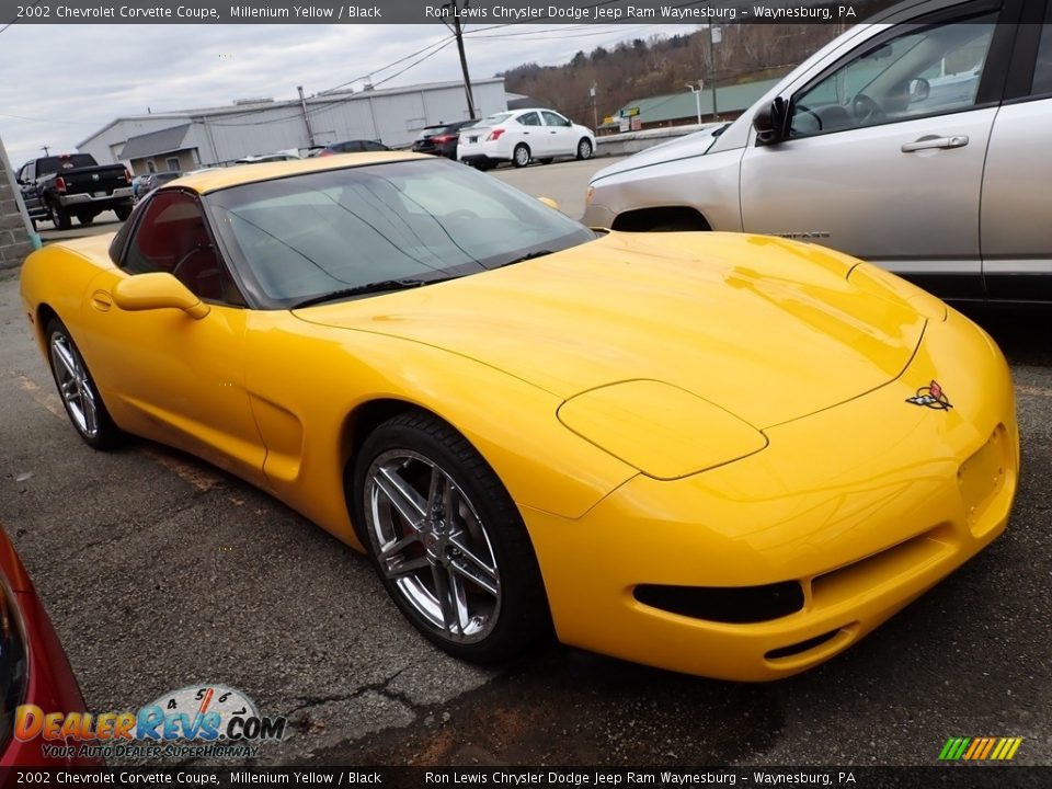 2002 Chevrolet Corvette Coupe Millenium Yellow / Black Photo #4