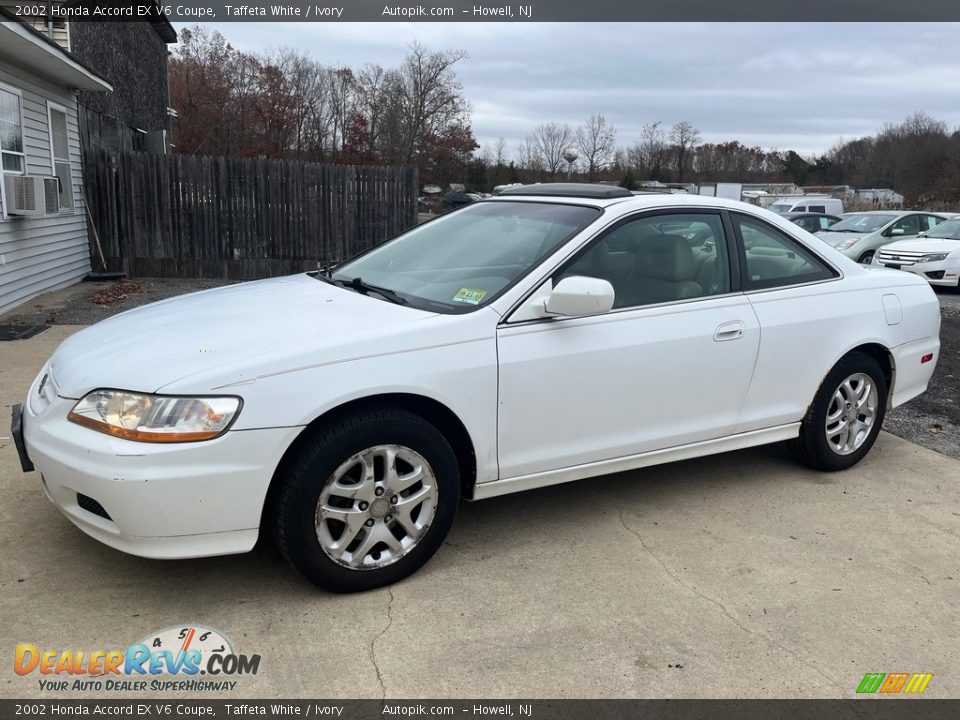 2002 Honda Accord EX V6 Coupe Taffeta White / Ivory Photo #3