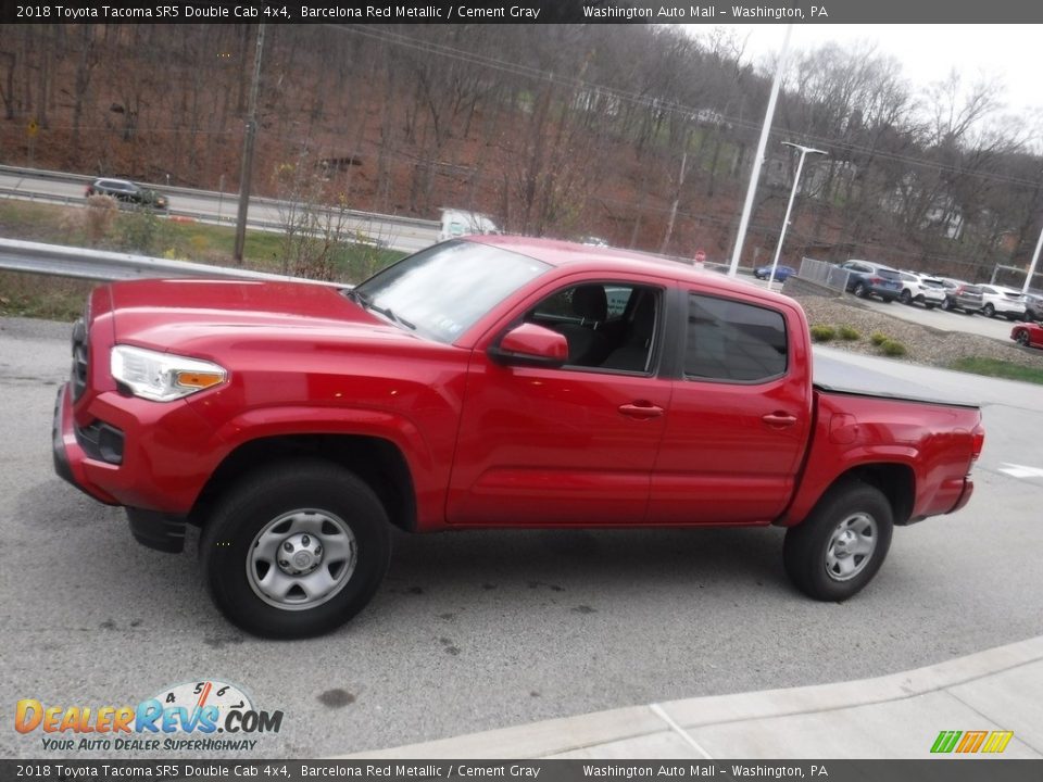 2018 Toyota Tacoma SR5 Double Cab 4x4 Barcelona Red Metallic / Cement Gray Photo #15