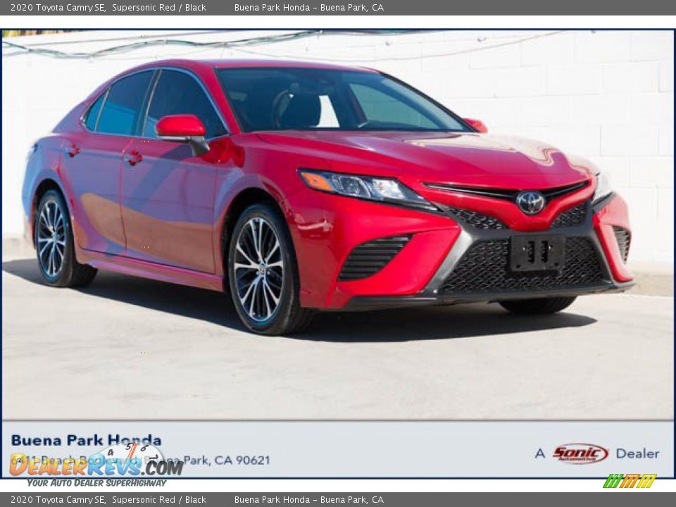 2020 Toyota Camry SE Supersonic Red / Black Photo #1