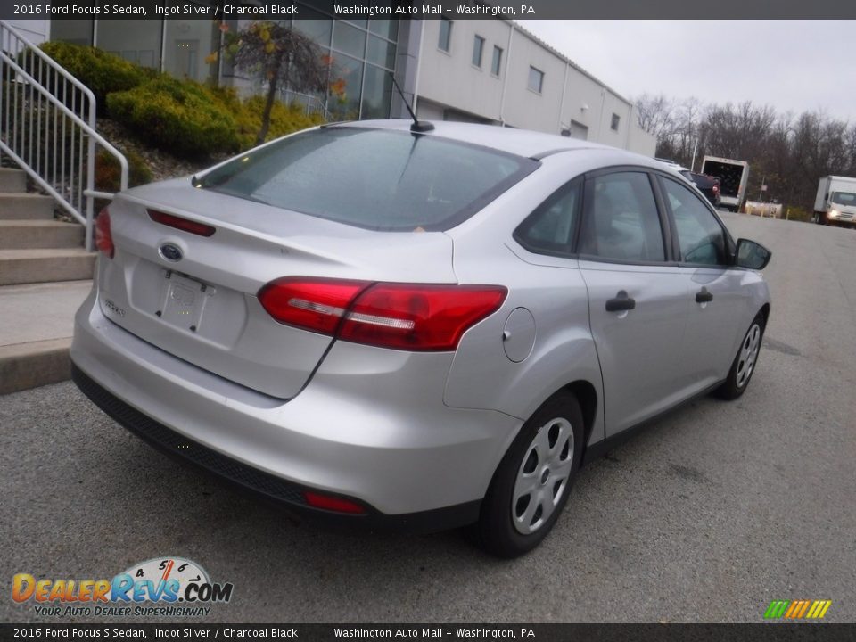 2016 Ford Focus S Sedan Ingot Silver / Charcoal Black Photo #16