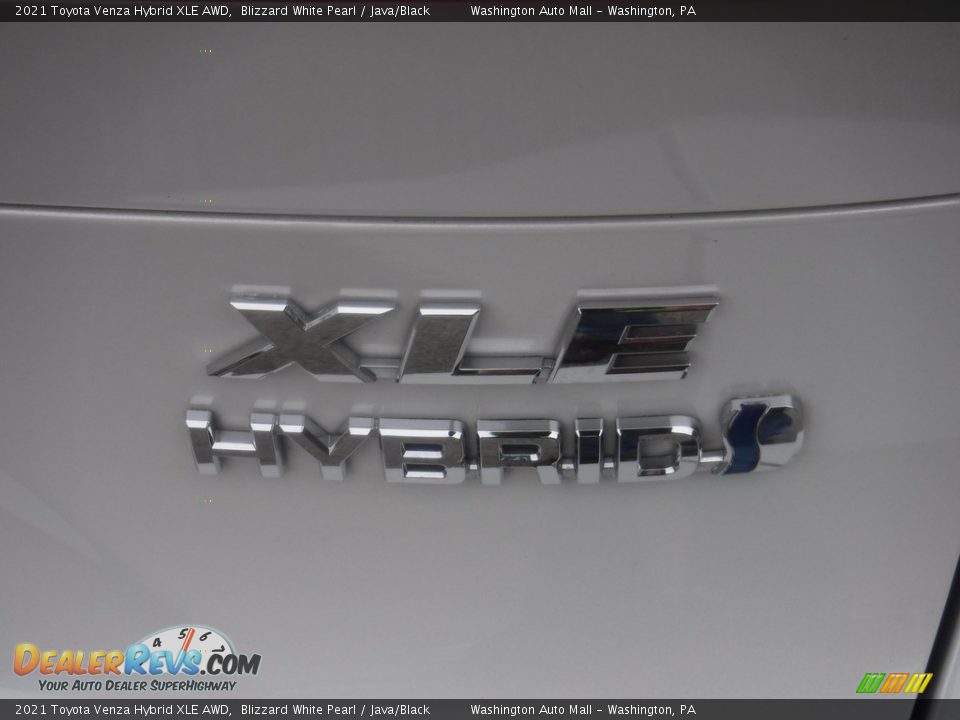 2021 Toyota Venza Hybrid XLE AWD Blizzard White Pearl / Java/Black Photo #22