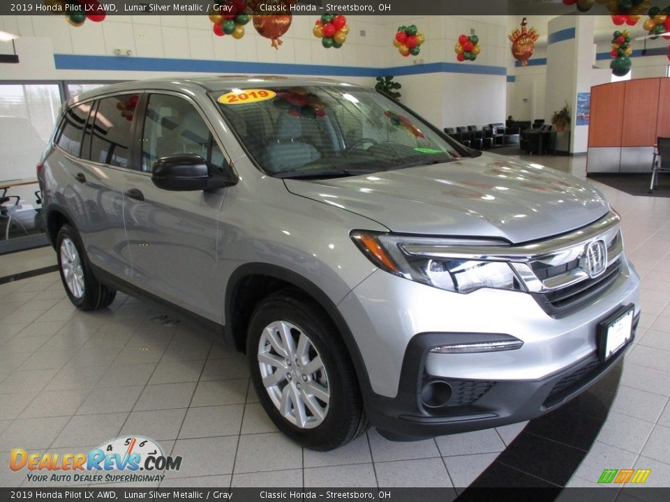 2019 Honda Pilot LX AWD Lunar Silver Metallic / Gray Photo #3