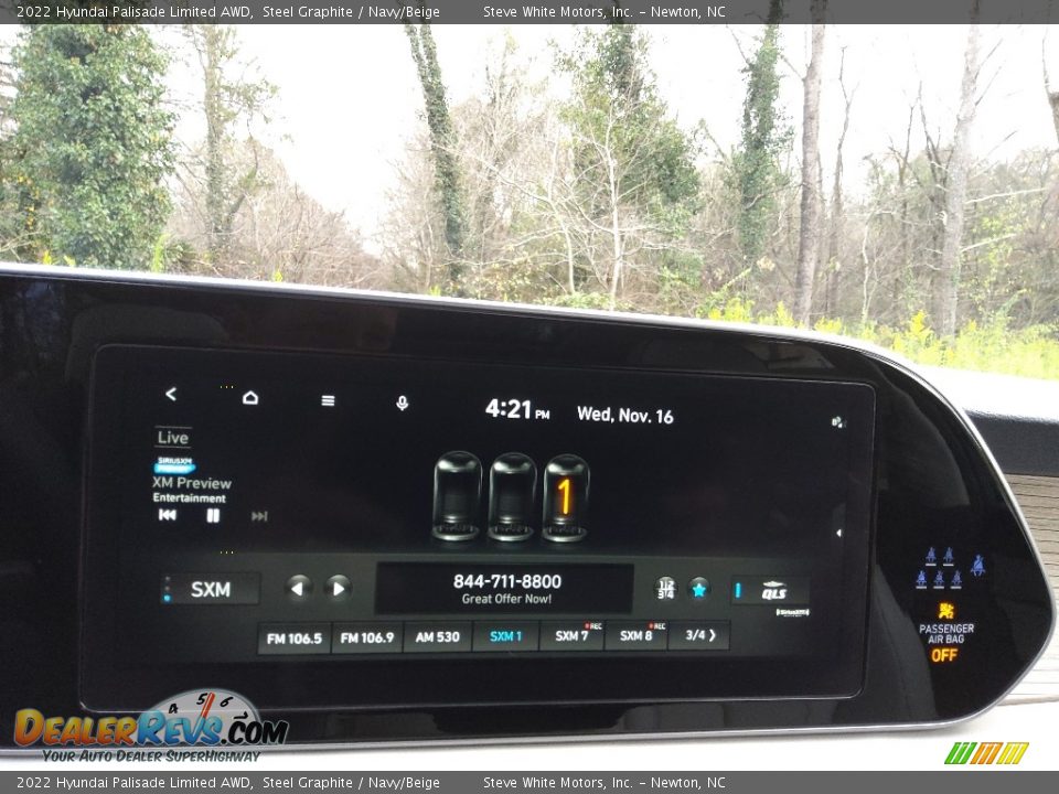 Controls of 2022 Hyundai Palisade Limited AWD Photo #26