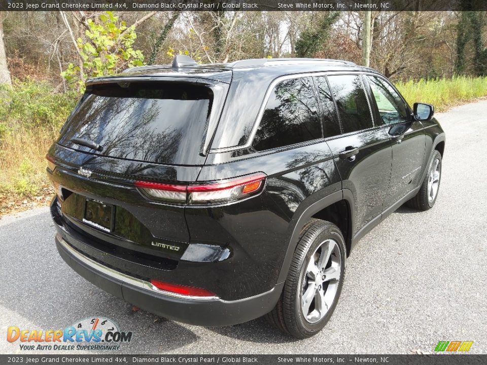 2023 Jeep Grand Cherokee Limited 4x4 Diamond Black Crystal Pearl / Global Black Photo #6