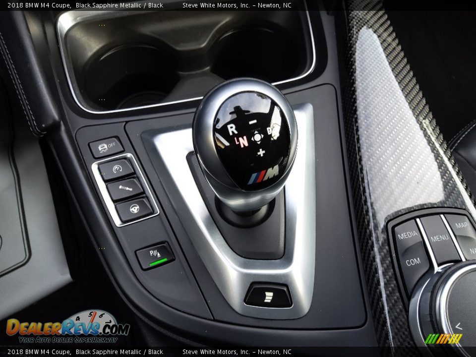 2018 BMW M4 Coupe Shifter Photo #28