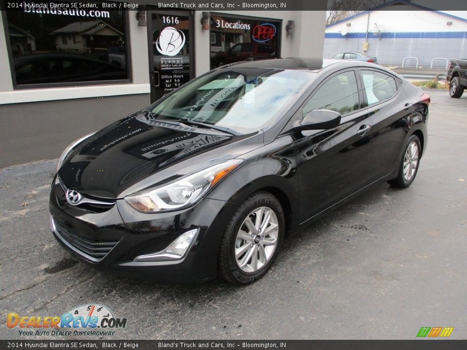 2014 Hyundai Elantra SE Sedan Black / Beige Photo #2