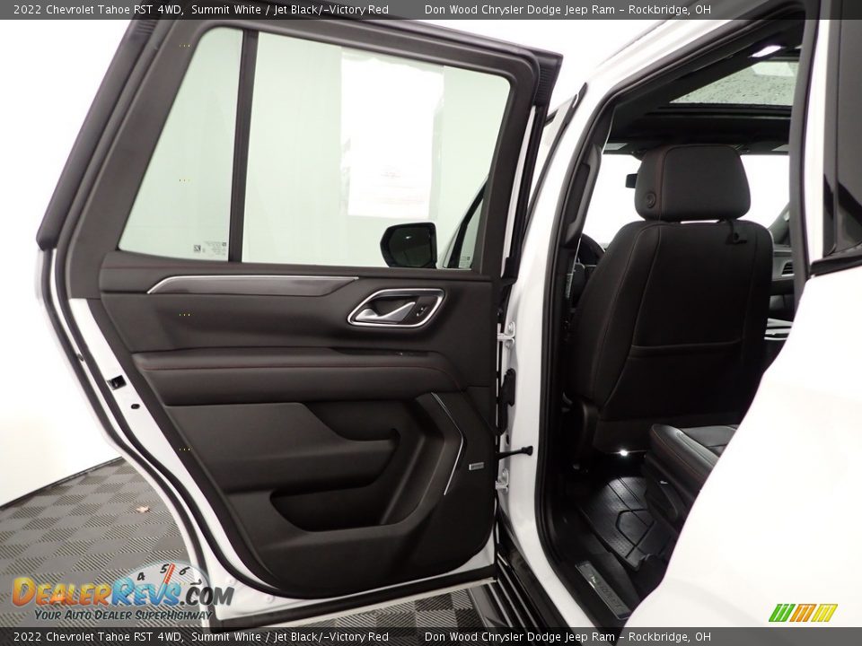 2022 Chevrolet Tahoe RST 4WD Summit White / Jet Black/­Victory Red Photo #27