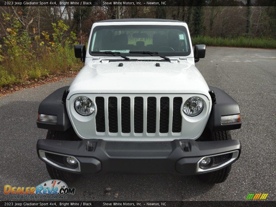 2023 Jeep Gladiator Sport 4x4 Bright White / Black Photo #3