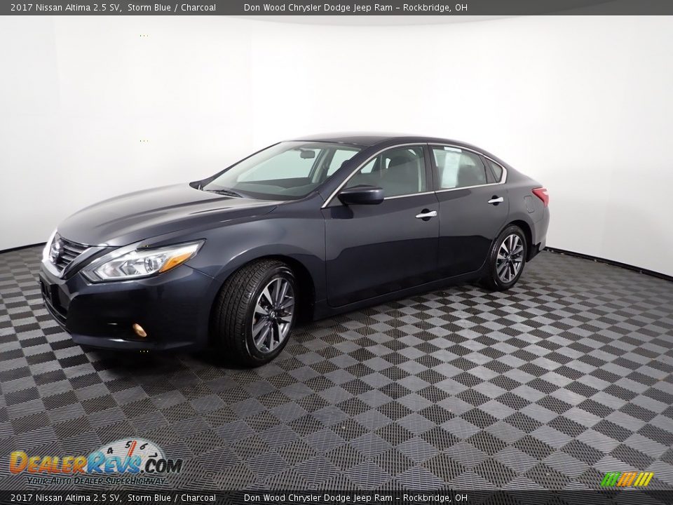 2017 Nissan Altima 2.5 SV Storm Blue / Charcoal Photo #5
