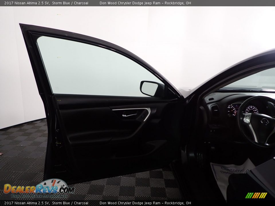 2017 Nissan Altima 2.5 SV Storm Blue / Charcoal Photo #11