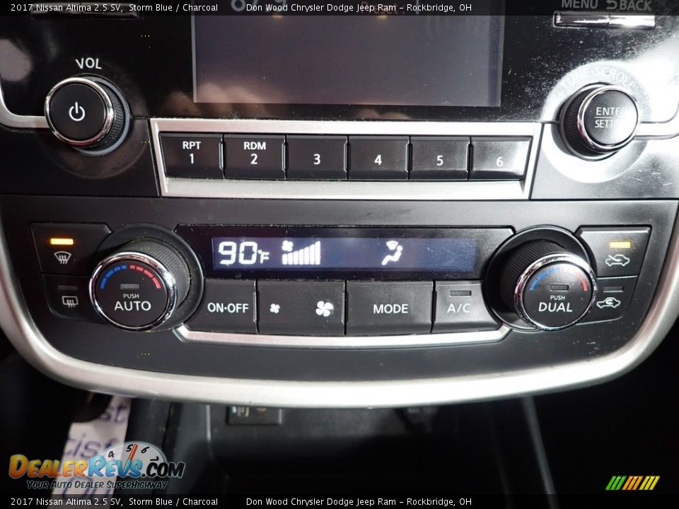 2017 Nissan Altima 2.5 SV Storm Blue / Charcoal Photo #19