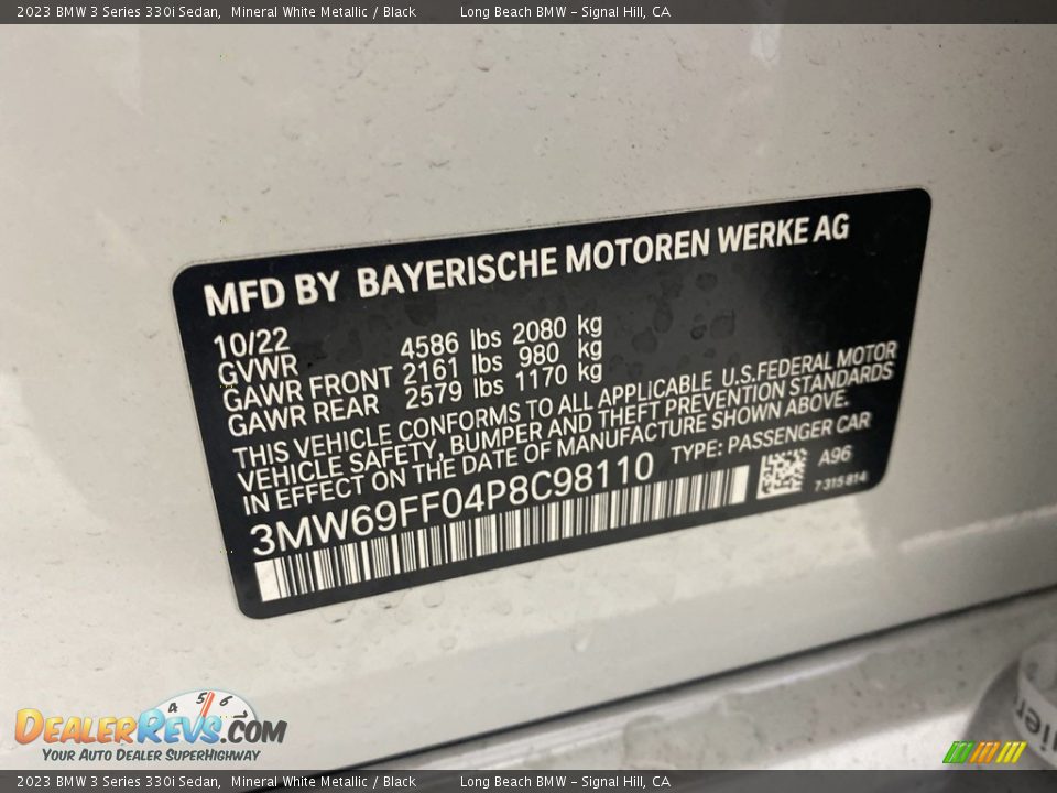 2023 BMW 3 Series 330i Sedan Mineral White Metallic / Black Photo #25