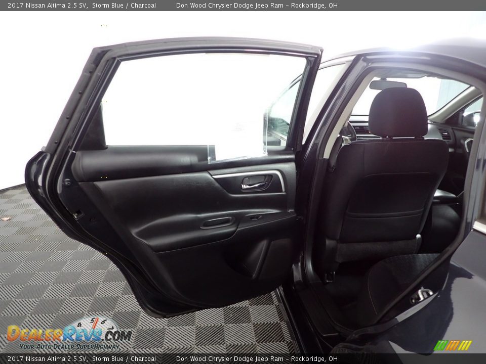 2017 Nissan Altima 2.5 SV Storm Blue / Charcoal Photo #22