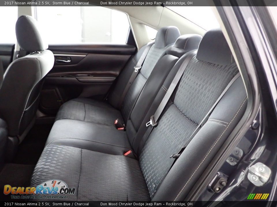 2017 Nissan Altima 2.5 SV Storm Blue / Charcoal Photo #23