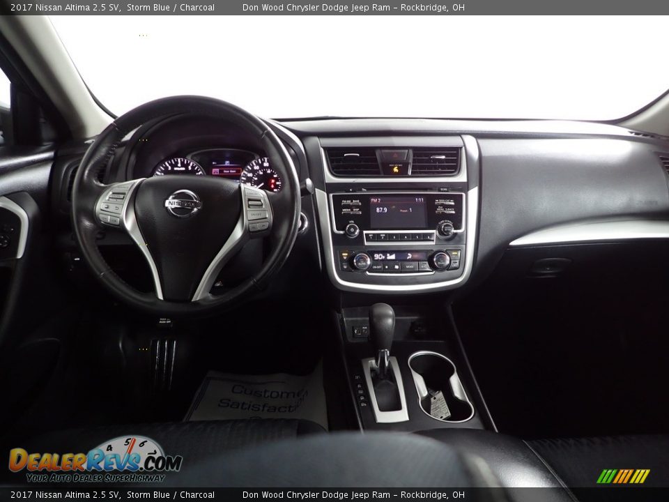 2017 Nissan Altima 2.5 SV Storm Blue / Charcoal Photo #24