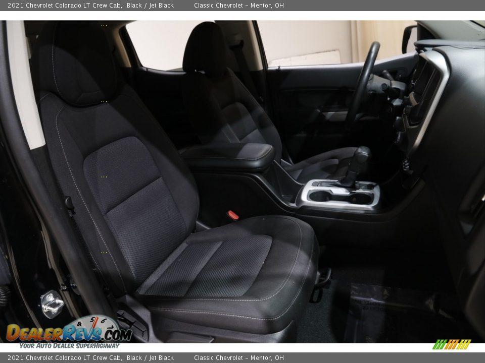 Front Seat of 2021 Chevrolet Colorado LT Crew Cab Photo #14