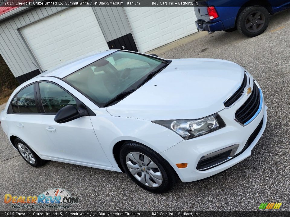 2016 Chevrolet Cruze Limited LS Summit White / Jet Black/Medium Titanium Photo #18