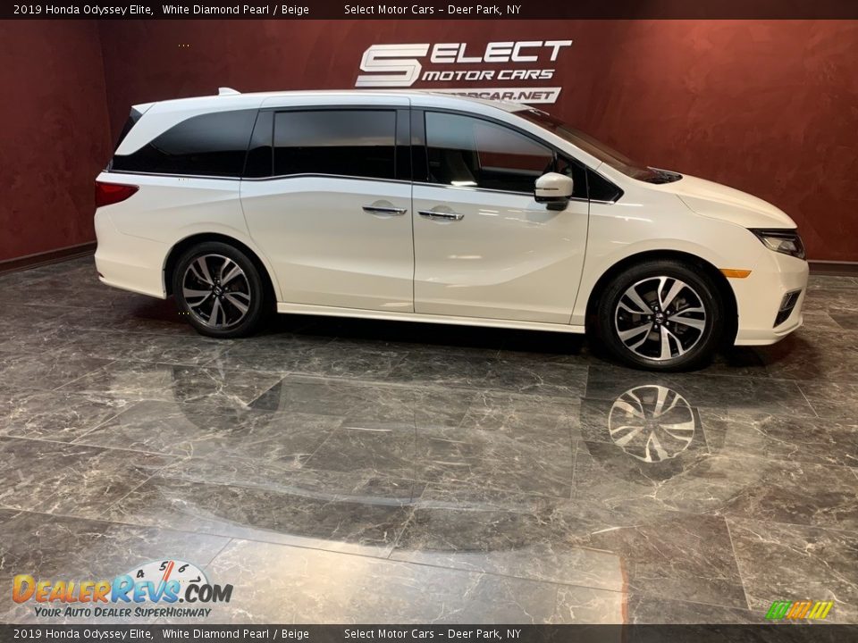 2019 Honda Odyssey Elite White Diamond Pearl / Beige Photo #2
