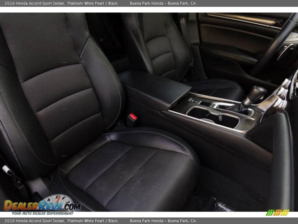 2019 Honda Accord Sport Sedan Platinum White Pearl / Black Photo #25
