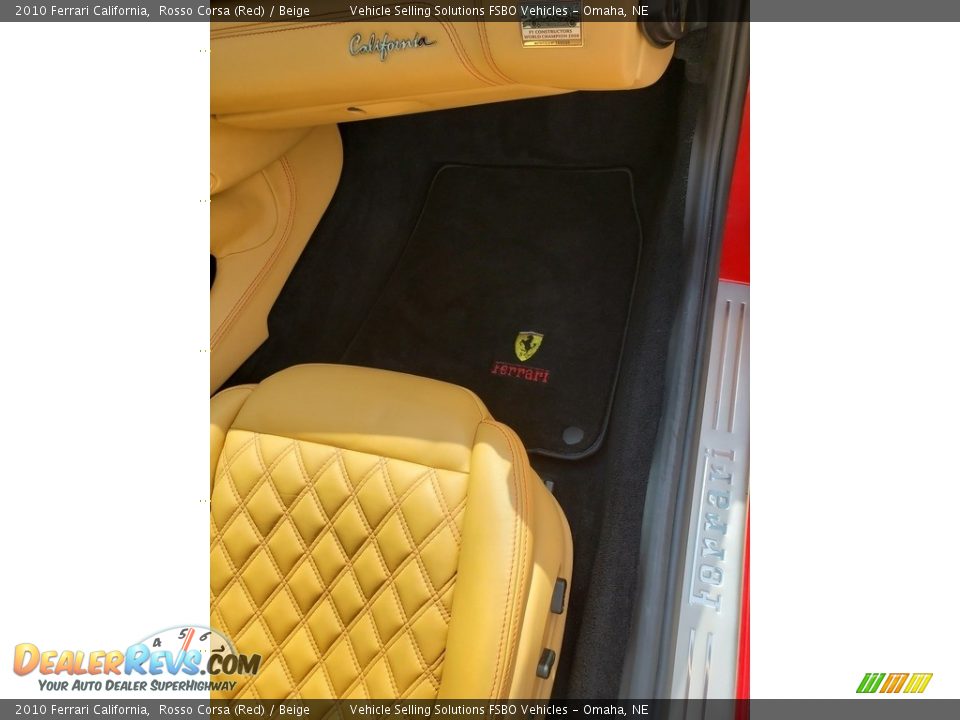 Front Seat of 2010 Ferrari California  Photo #10