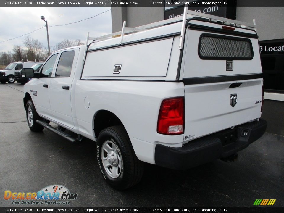 2017 Ram 3500 Tradesman Crew Cab 4x4 Bright White / Black/Diesel Gray Photo #3