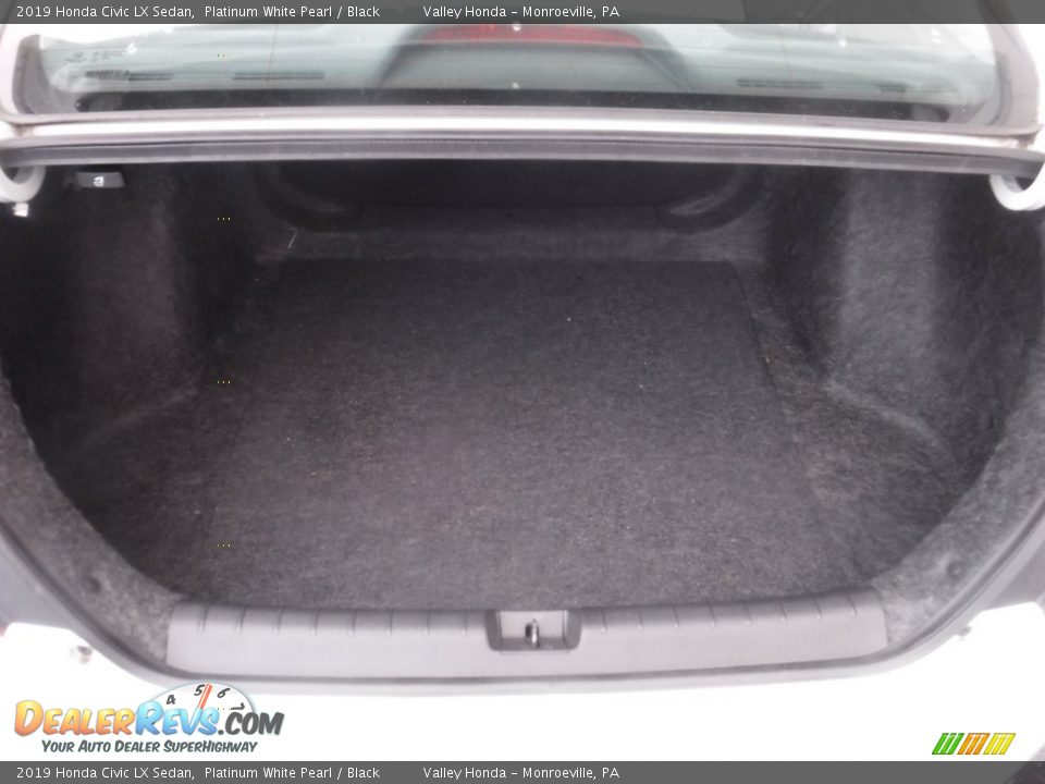 2019 Honda Civic LX Sedan Platinum White Pearl / Black Photo #23