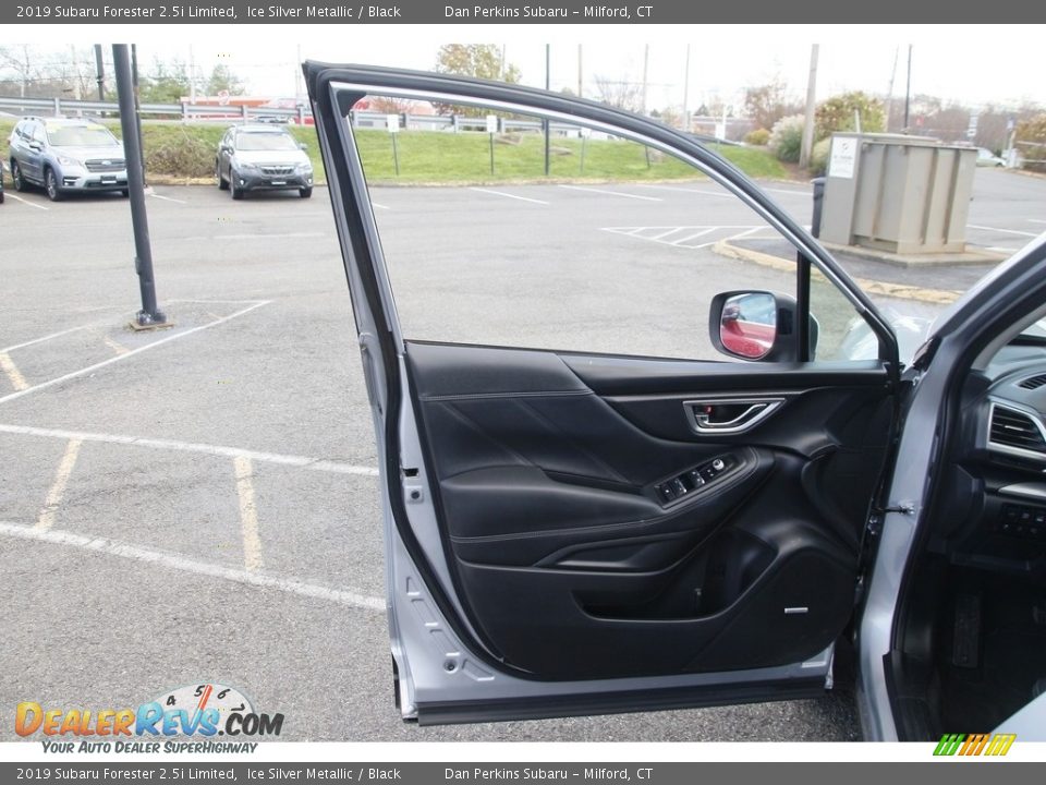 2019 Subaru Forester 2.5i Limited Ice Silver Metallic / Black Photo #9