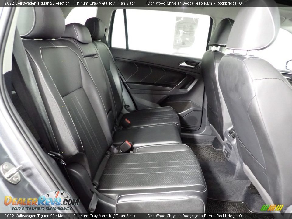 2022 Volkswagen Tiguan SE 4Motion Platinum Gray Metallic / Titan Black Photo #31