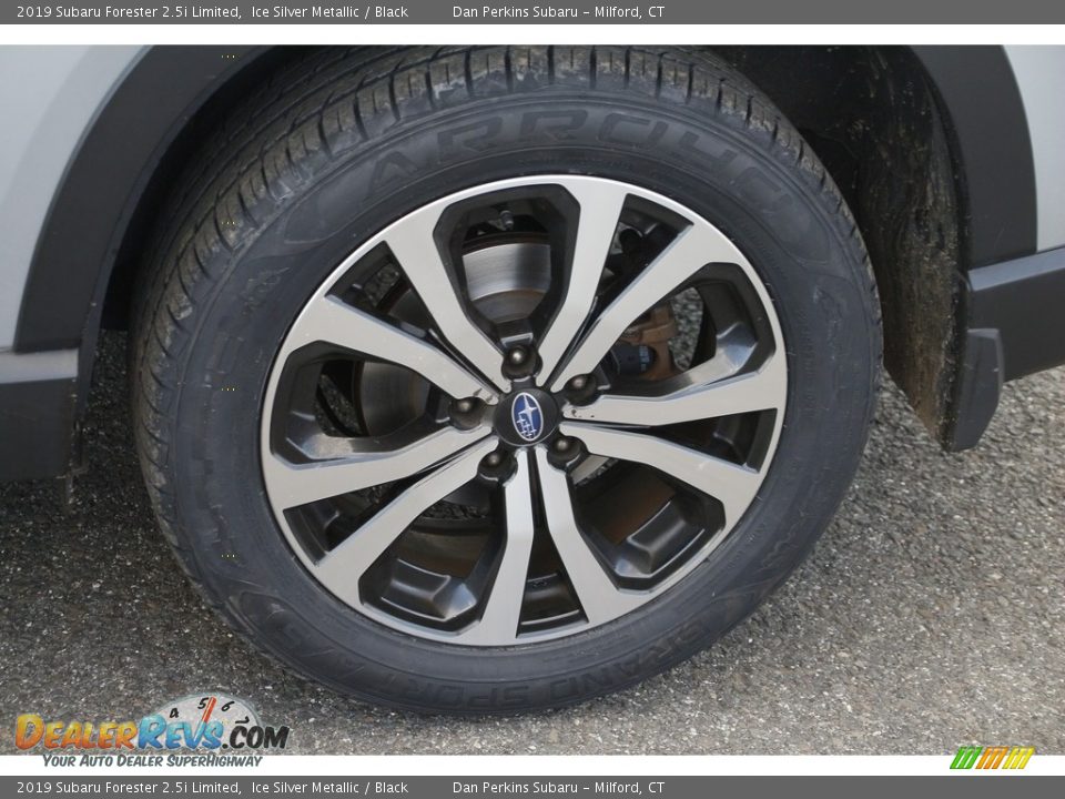 2019 Subaru Forester 2.5i Limited Ice Silver Metallic / Black Photo #26