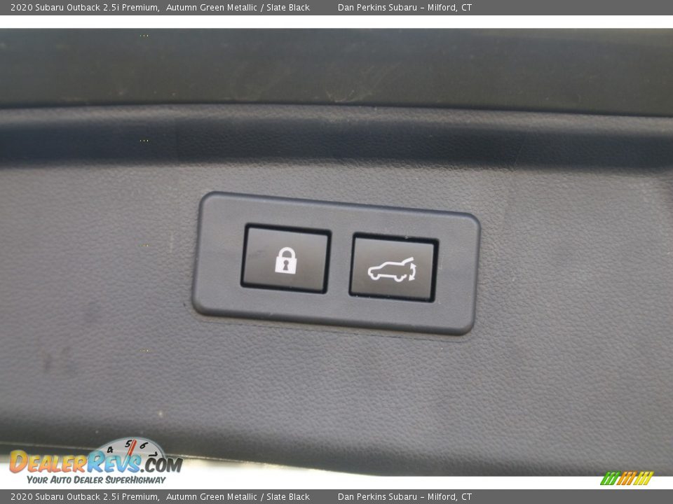 2020 Subaru Outback 2.5i Premium Autumn Green Metallic / Slate Black Photo #14