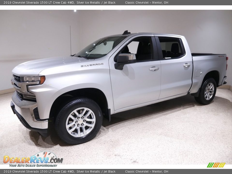 2019 Chevrolet Silverado 1500 LT Crew Cab 4WD Silver Ice Metallic / Jet Black Photo #3